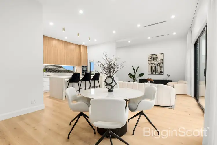 Fifth view of Homely townhouse listing, 2/18 Verene Avenue, Templestowe Lower VIC 3107