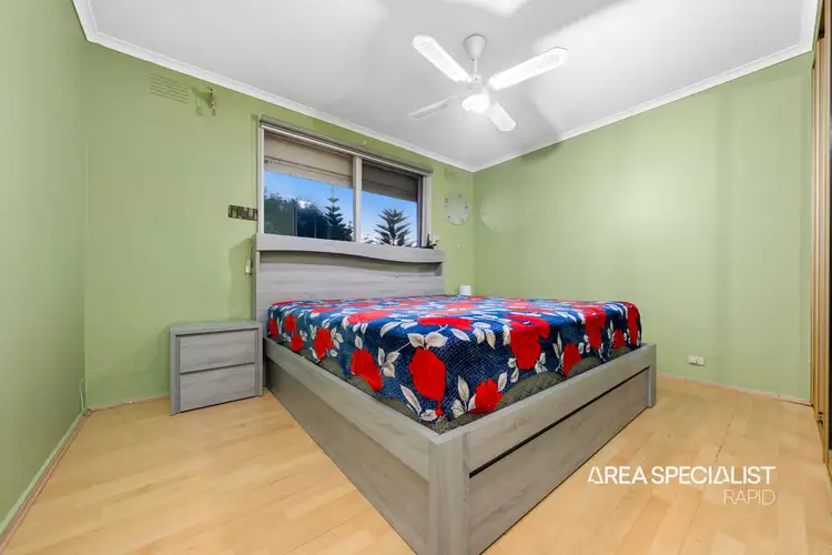 Fourth view of Homely house listing, 2 Urquhart Court, Hampton Park VIC 3976