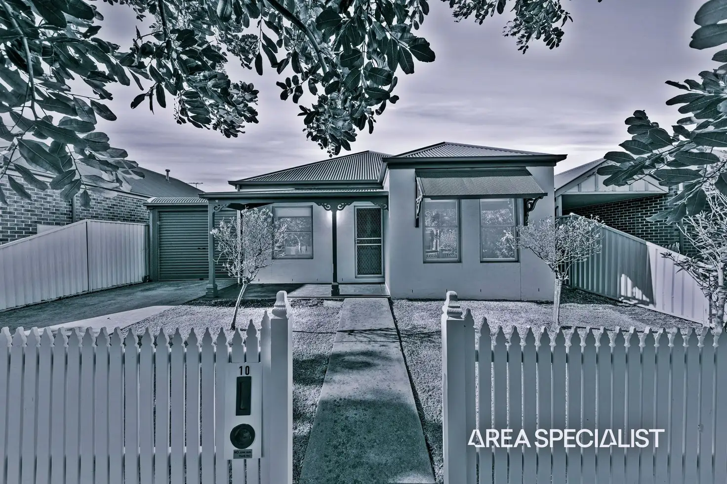 Main view of Homely house listing, 10 Macalister Place, Pakenham VIC 3810