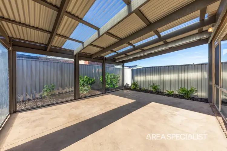 Fifth view of Homely house listing, 10 Macalister Place, Pakenham VIC 3810