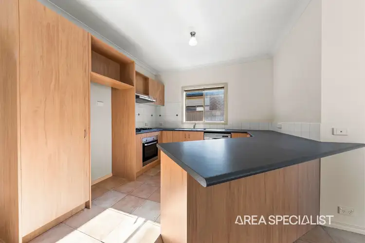 Sixth view of Homely house listing, 10 Macalister Place, Pakenham VIC 3810