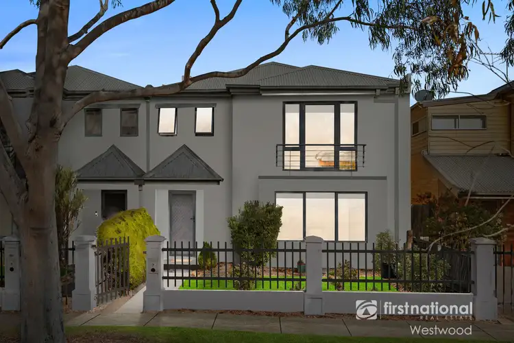 7 Sunny Lane, Point Cook VIC 3030