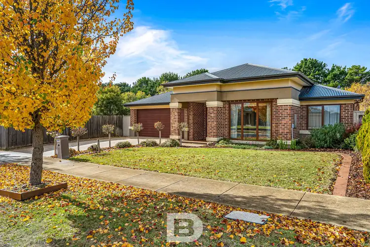 41 Vancleve Crescent