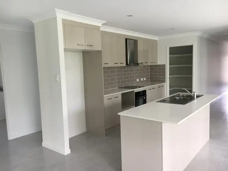 Fifth view of Homely house listing, 6/8 Petrie Street, East Mackay QLD 4740