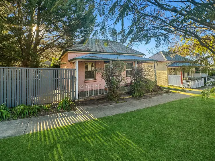 163 Peel Street