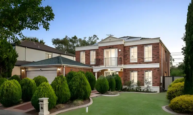2 Harrier Court, Dingley Village VIC 3172