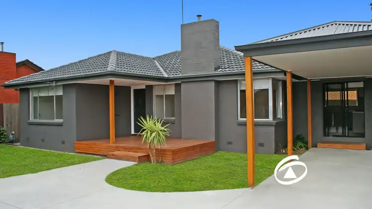 1 Wadsley Avenue, Pakenham VIC 3810