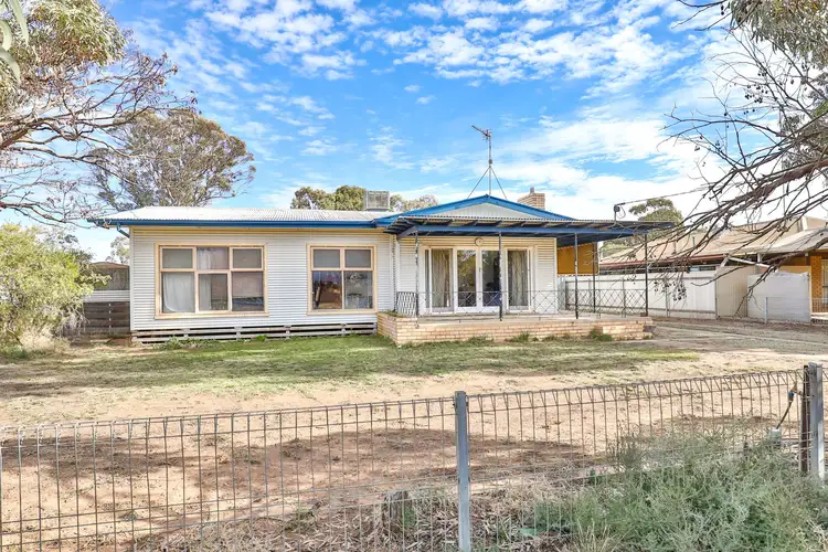 7 Church Street, Manangatang VIC 3546