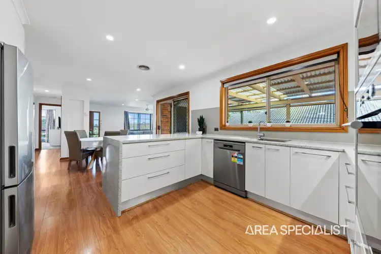 Sixth view of Homely house listing, 9 Settlers Hill Rise, Pakenham VIC 3810