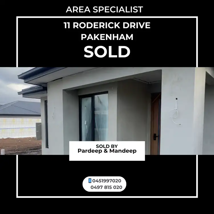 11 RODERICK DRIVE, Pakenham VIC 3810