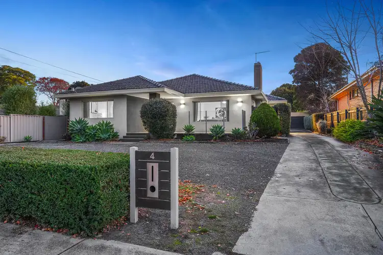 4 Bondi Avenue, Frankston VIC 3199