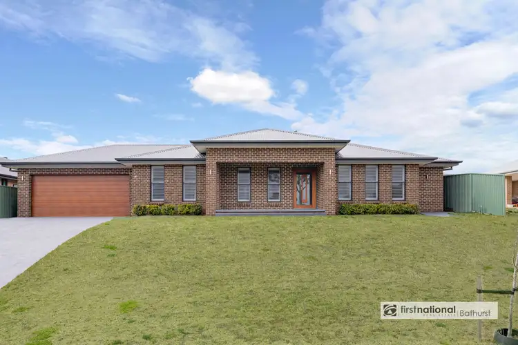 14 Governors Parade, Windradyne NSW 2795