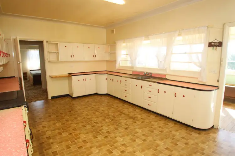 Fifth view of Homely house listing, 84 Martin Street, Tenterfield NSW 2372
