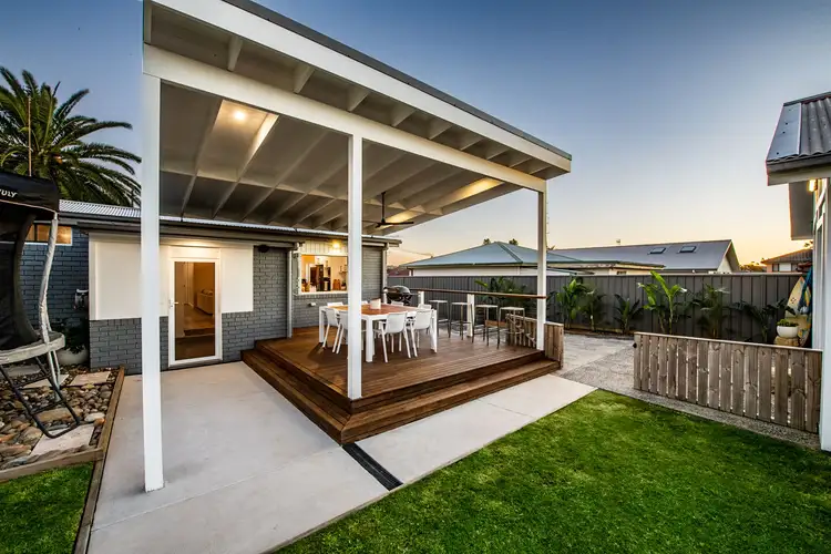 70 Surf Street, Long Jetty NSW 2261