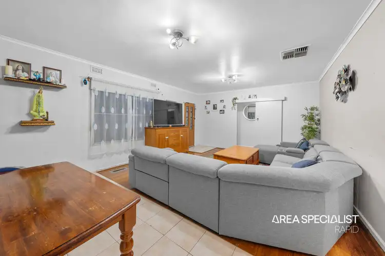 Fifth view of Homely house listing, 20 Stenocarpus Drive, Doveton VIC 3177