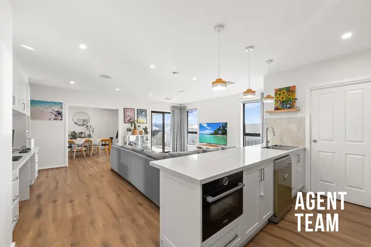 80 Oxalis Crescent, Tralee NSW 2620