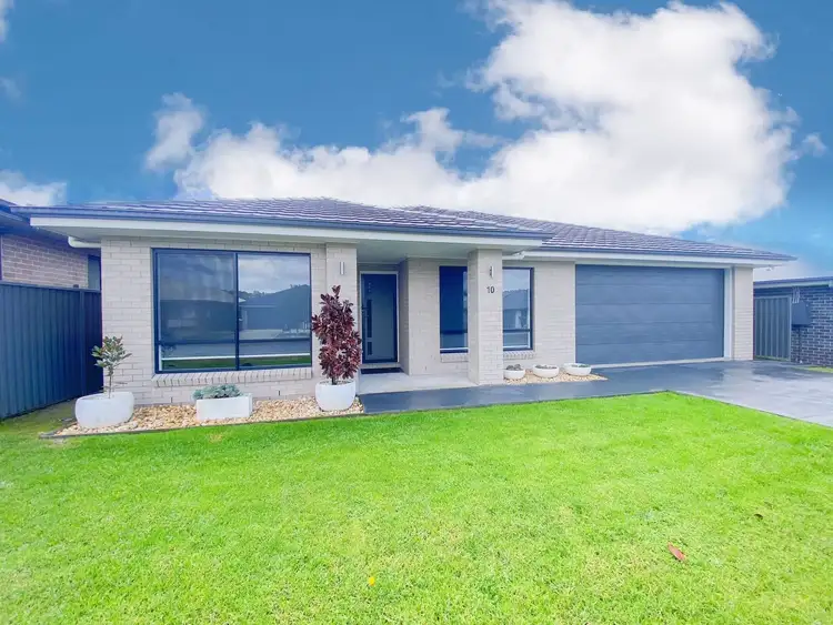 10 Conquest Close, Rutherford NSW 2320