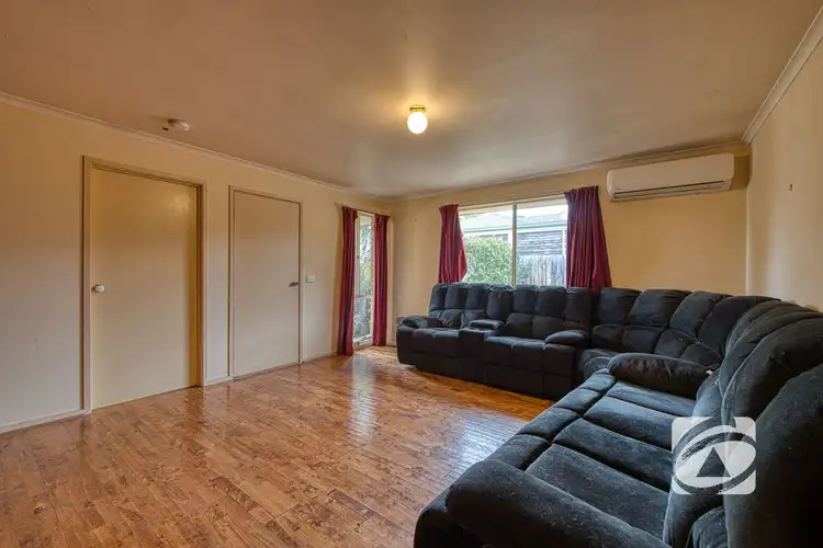 Fifth view of Homely house listing, 7 Conrad Court, Pakenham VIC 3810