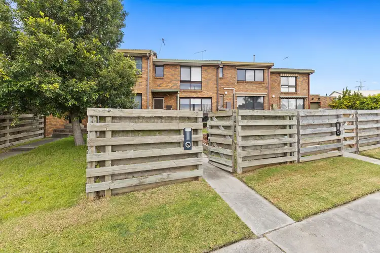 Second view of Homely unit listing, 3/15 Roseneath Street, Traralgon VIC 3844