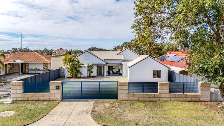 4 ROBERTSON GROVE, South Yunderup WA 6208