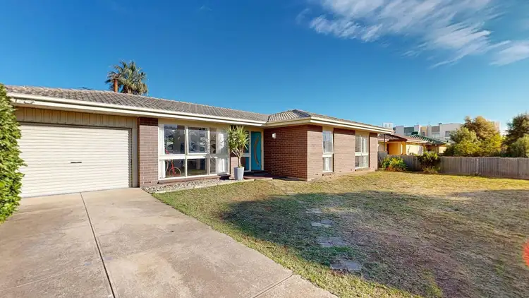 6 Nedland Crescent, Port Noarlunga South SA 5167