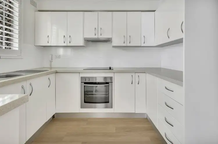 Sixth view of Homely unit listing, 18/24-28 Port Hacking Road, Sylvania NSW 2224