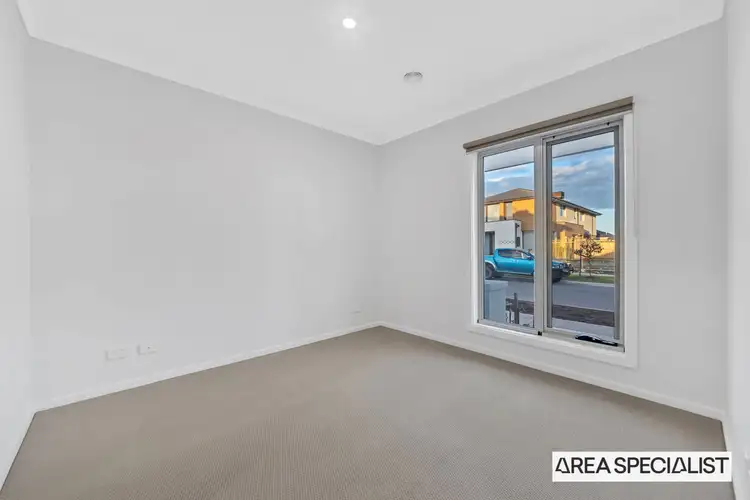 Fifth view of Homely house listing, 10 Homecrest Crescent, Wyndham Vale VIC 3024