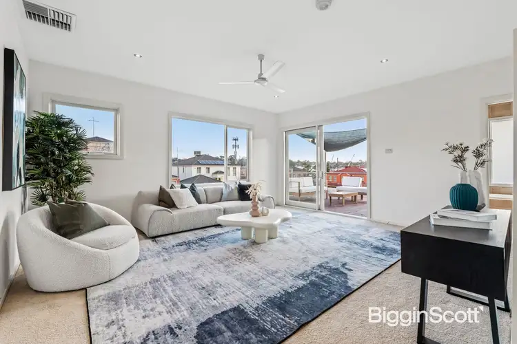 Fifth view of Homely house listing, 17 Golf Links Court, Doncaster VIC 3108