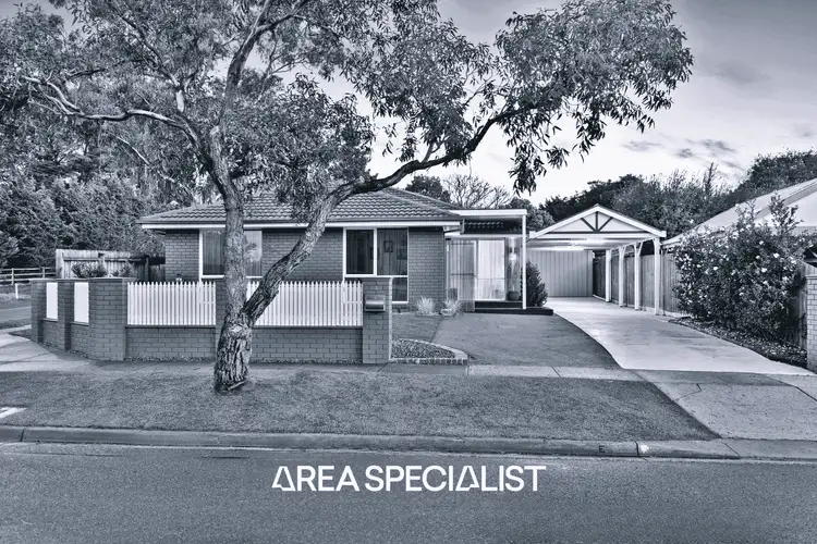 2 Monze Drive, Langwarrin VIC 3910