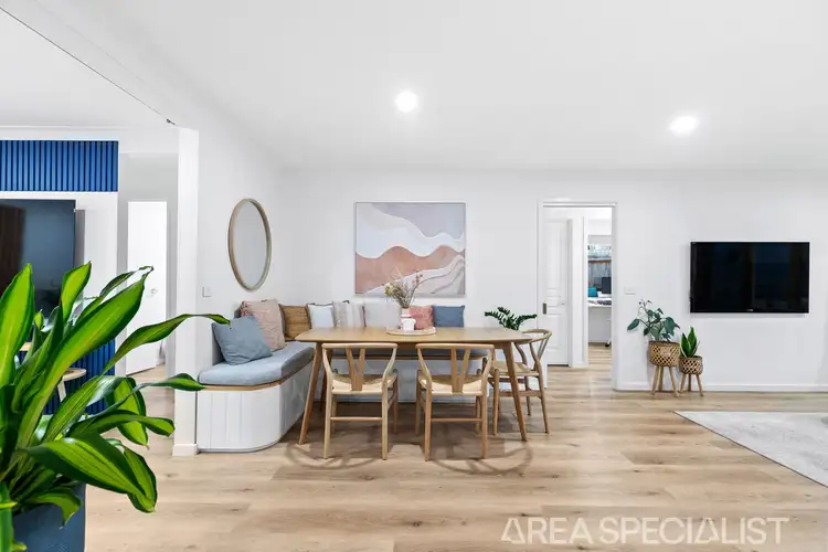 Sixth view of Homely house listing, 2 Monze Drive, Langwarrin VIC 3910