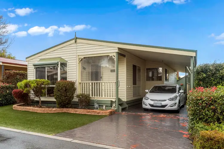 158/98 Bungower Road, Mornington VIC 3931