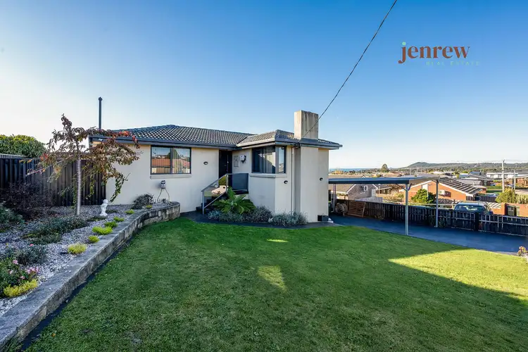 11 Crowe Street, Upper Burnie TAS 7320