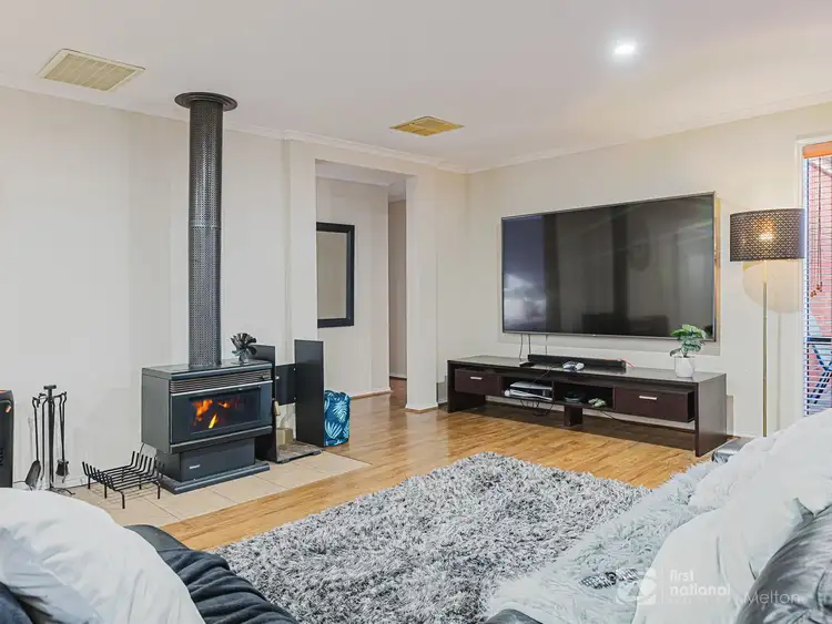 Sixth view of Homely house listing, 35 Ranfurlie Circuit, Melton West VIC 3337