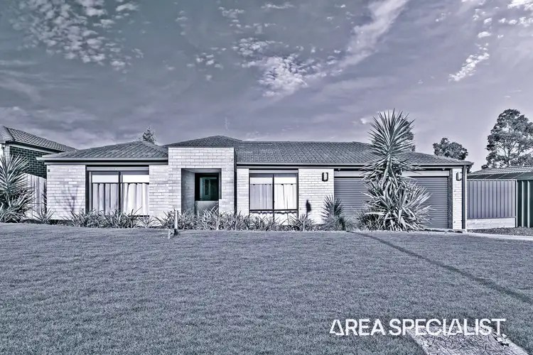 Main view of Homely house listing, 4 Jennifer Court, Pakenham VIC 3810