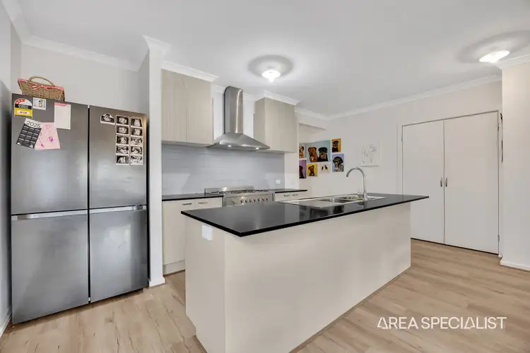 Sixth view of Homely house listing, 60 Sunlight Circuit, Lara VIC 3212