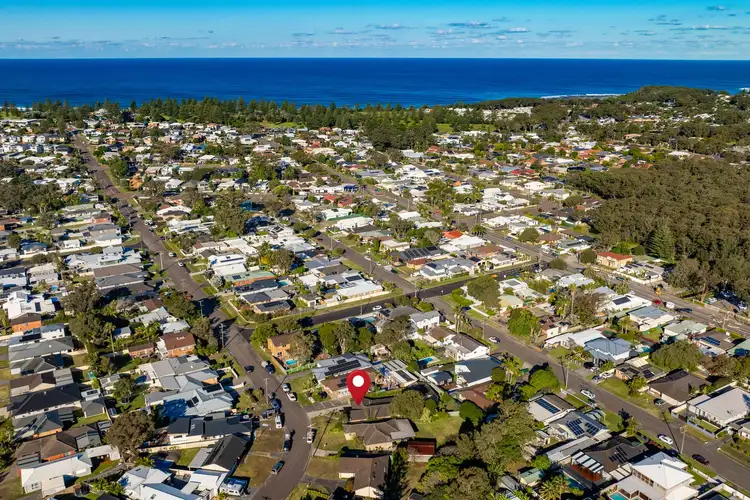Sixth view of Homely house listing, 37 Bonnieview Street, Long Jetty NSW 2261