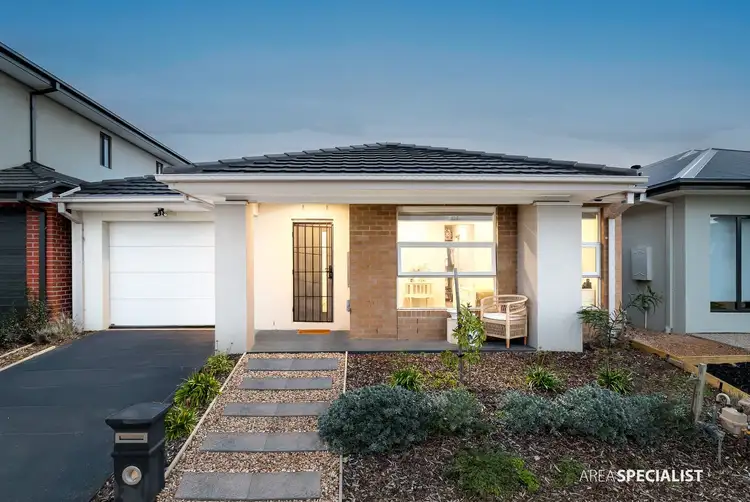 23 Benson Drive, Werribee VIC 3030