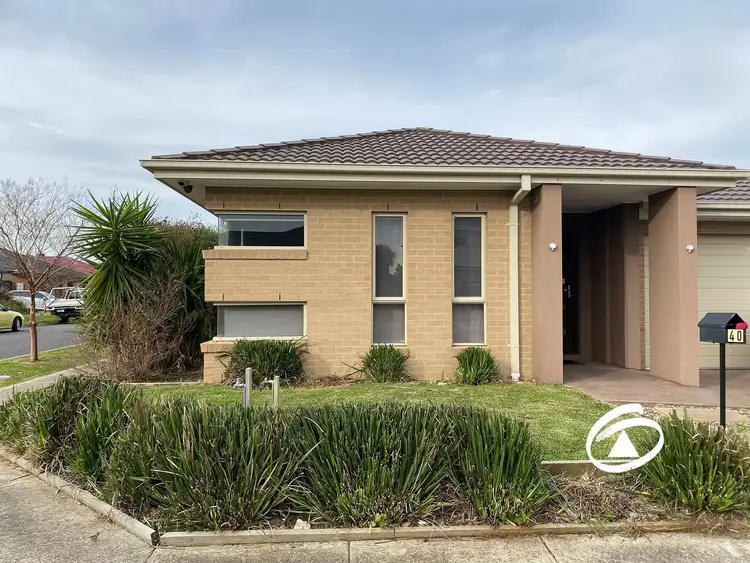 40 Burford Way, Cranbourne North VIC 3977