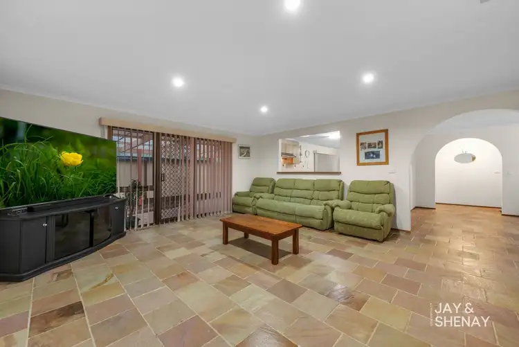 Second view of Homely house listing, 6 Dorgan Court, Endeavour Hills VIC 3802