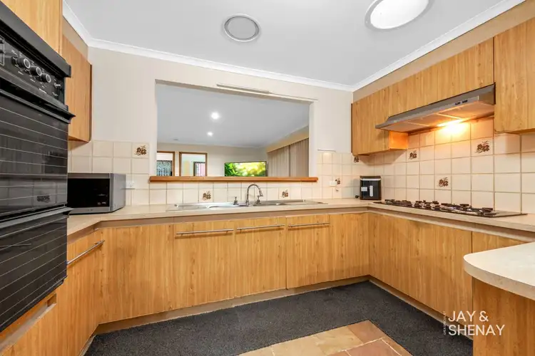 Third view of Homely house listing, 6 Dorgan Court, Endeavour Hills VIC 3802