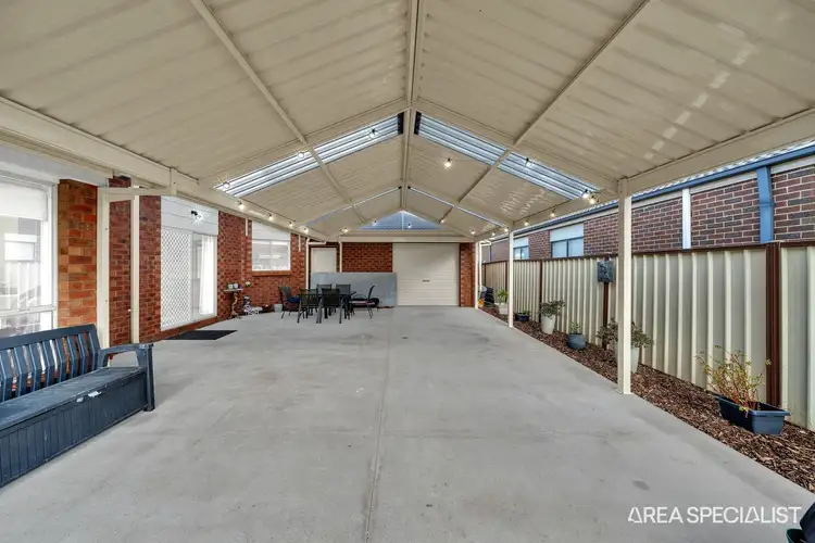 48 Scarborough Crescent, Harkness VIC 3337