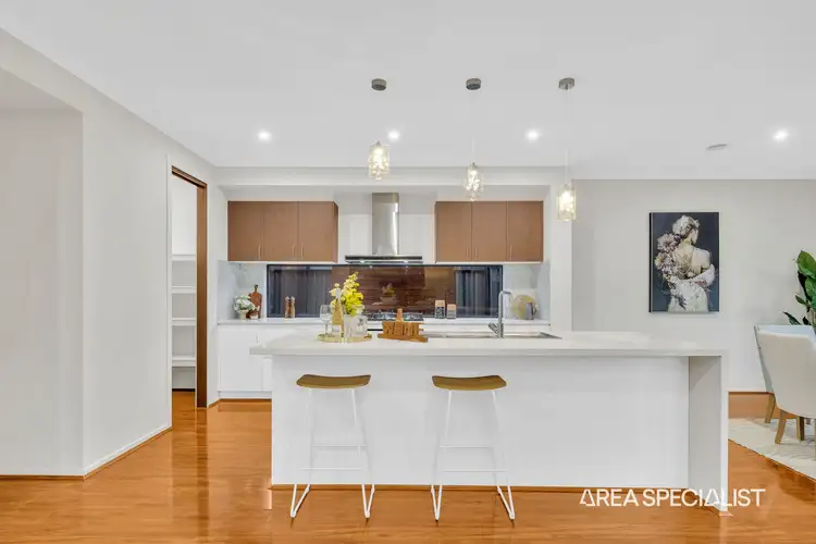 Sixth view of Homely house listing, 5 Trumpeter Drive, Tarneit VIC 3029