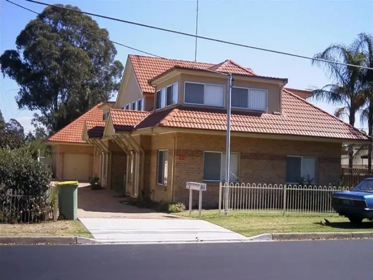 2/81 Castlereagh Street, Penrith NSW 2750
