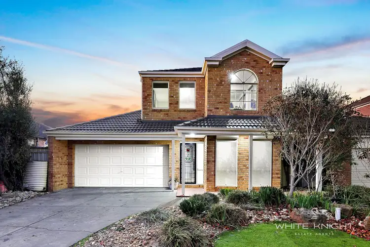 5 Earlswood Close, Caroline Springs VIC 3023