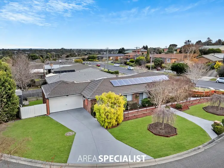 Third view of Homely house listing, 6 Kinross Court, Pakenham VIC 3810