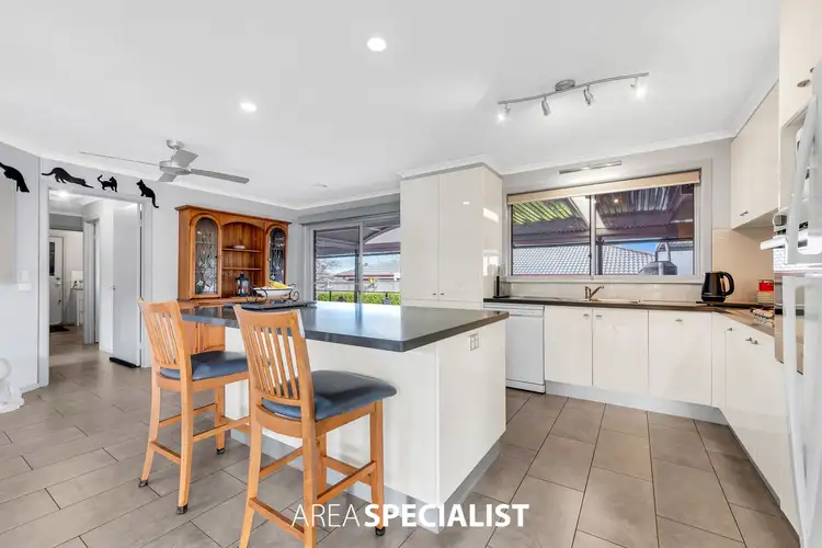 Fifth view of Homely house listing, 6 Kinross Court, Pakenham VIC 3810