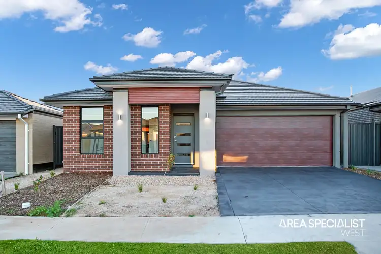 18 Velvet Avenue, Rockbank VIC 3335