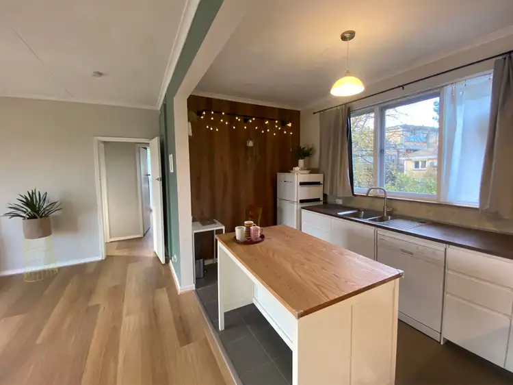 4/31 Leslie Road, Essendon VIC 3040