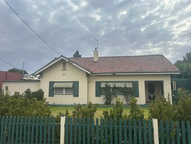 169 Walnut Avenue