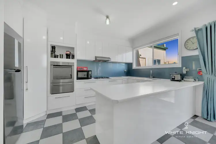 Fourth view of Homely house listing, 3/29 Leslie Street, St Albans VIC 3021